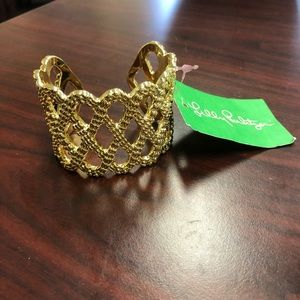 💐NWT Lilly Pulitzer Gold Bangle Cuff Bracelet💐